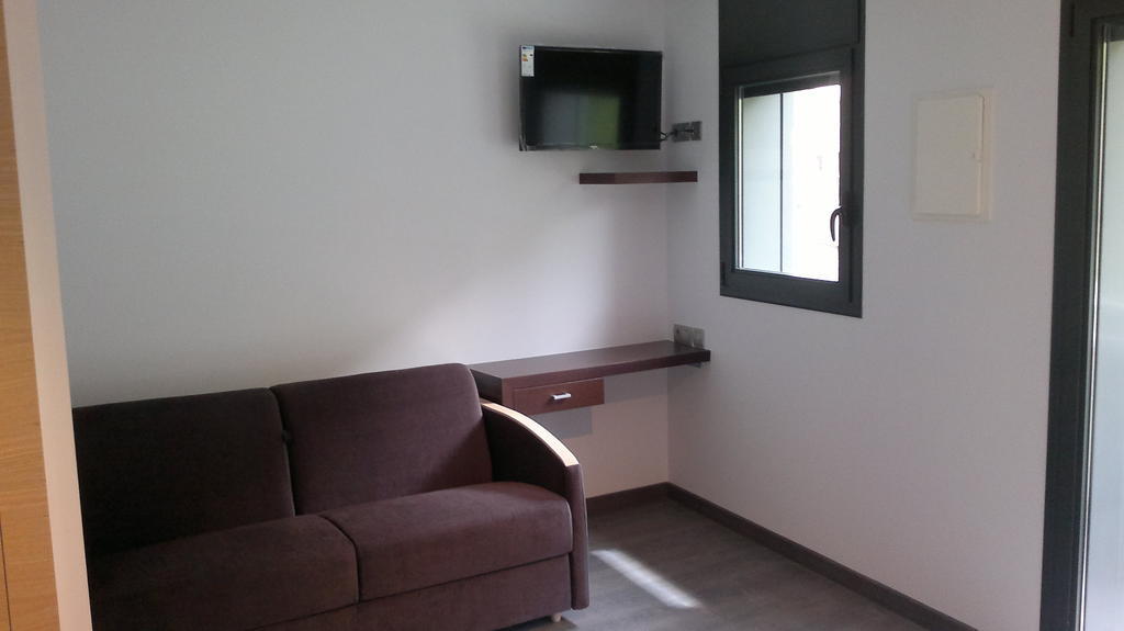 Hotel 9 Sant Antoni Рибес-де-Фресер Экстерьер фото